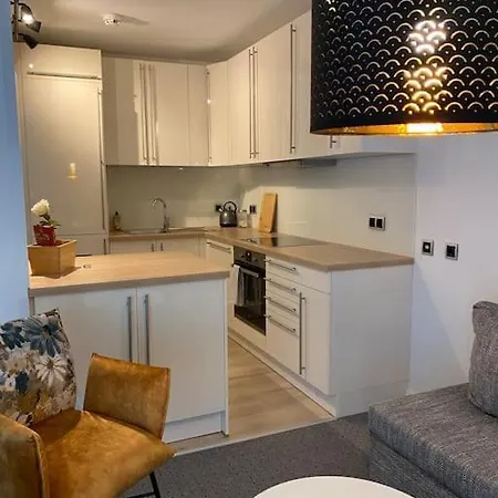 Ruhiges Mit Terrasse Apartment Hannover